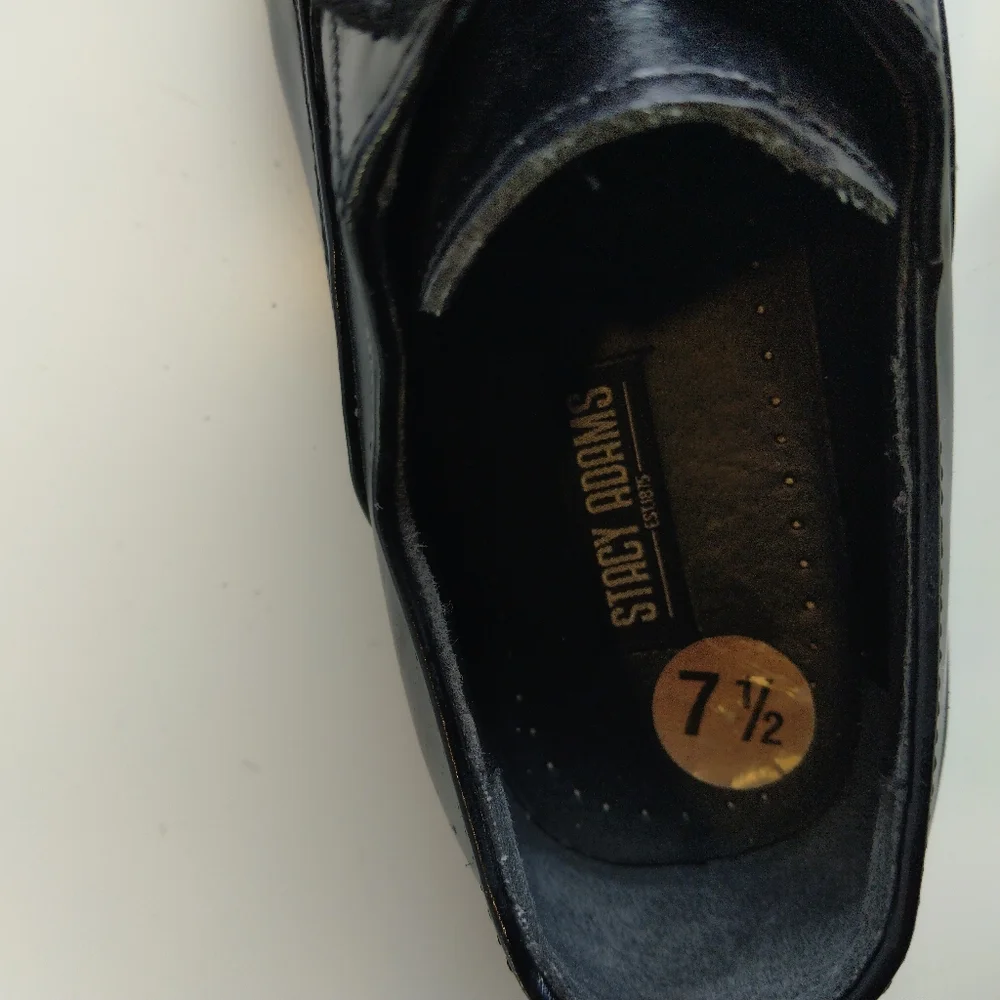 Shoes - Picture 3 of 6